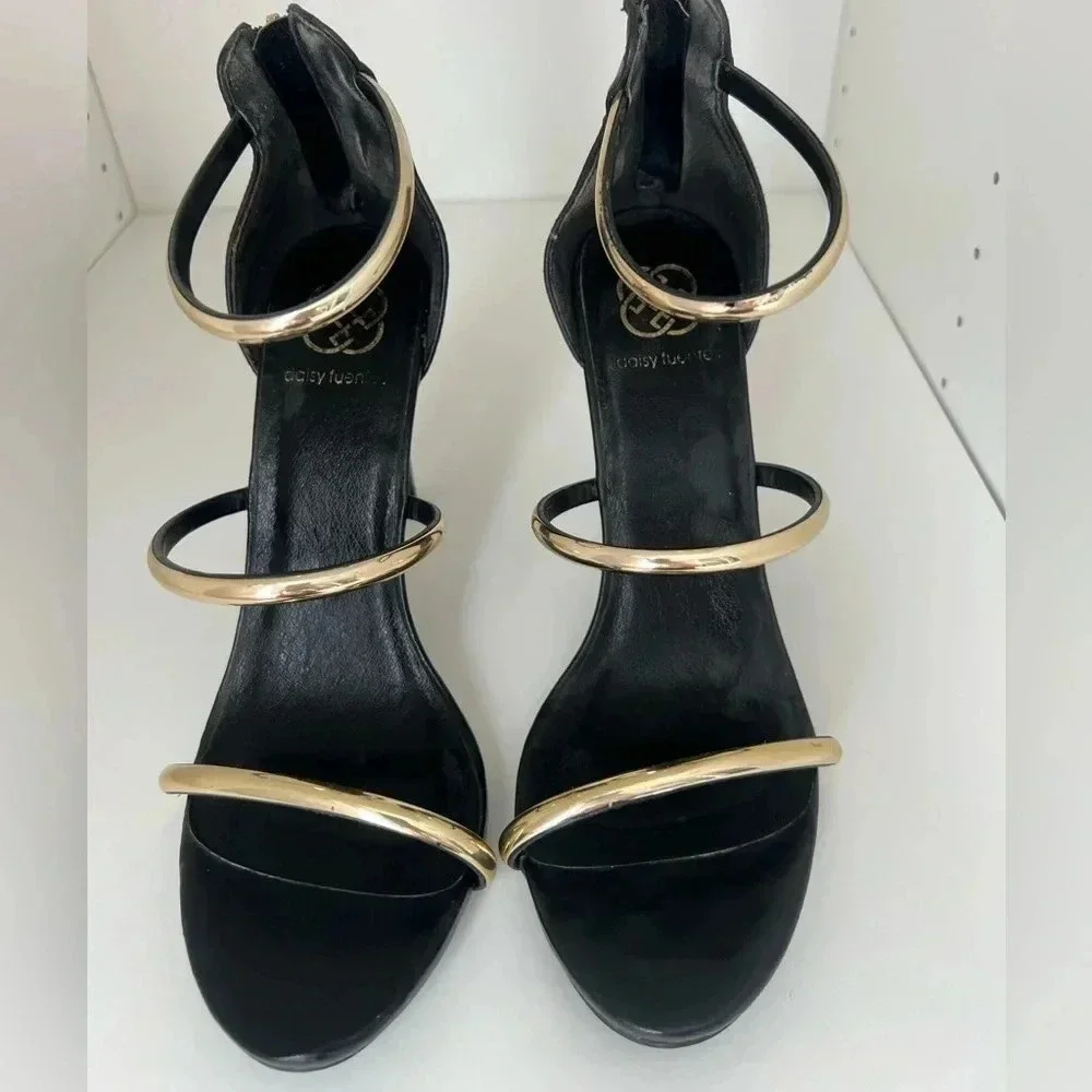 Black and Gold Heels - Picture 2 of 5